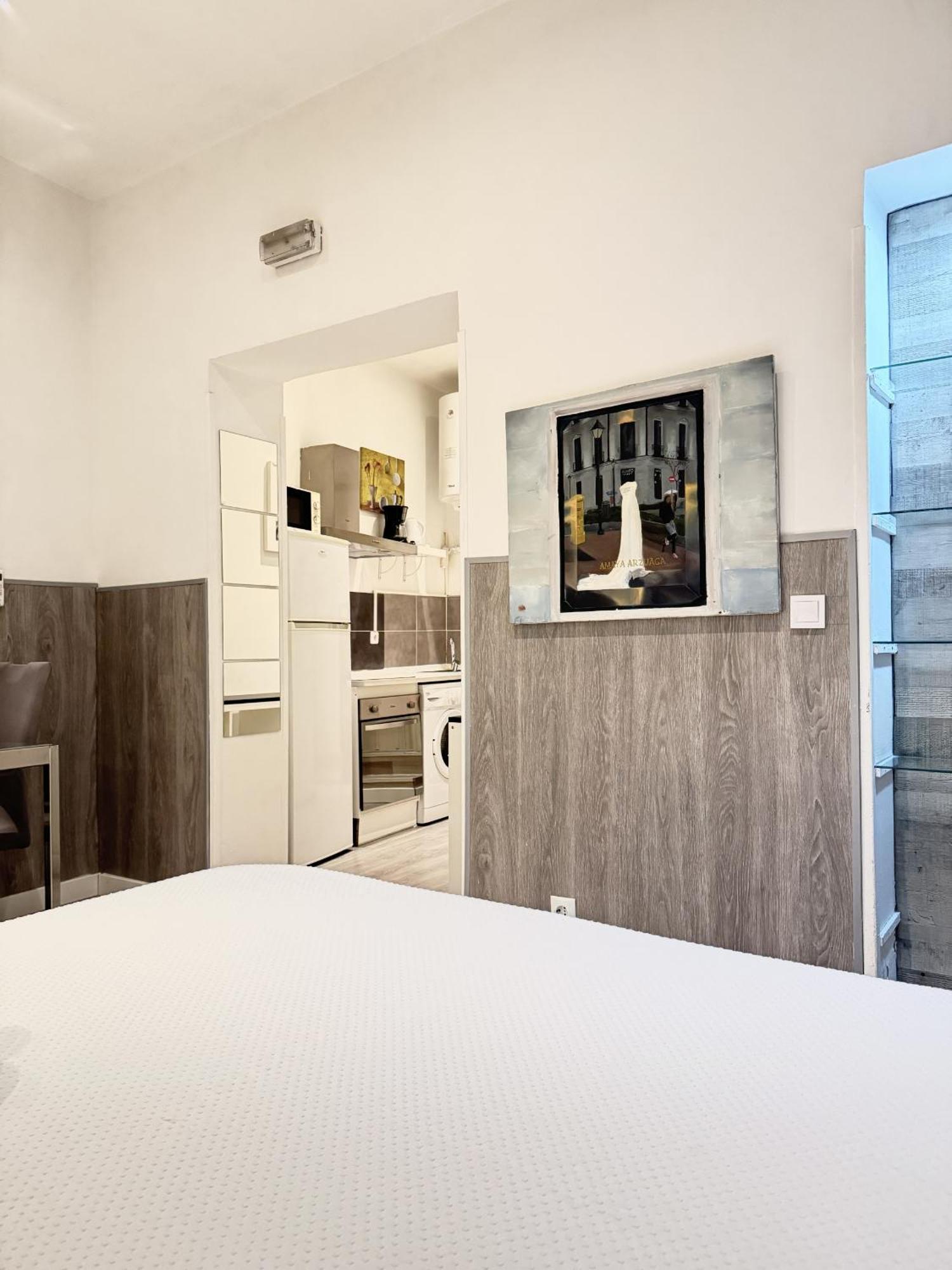 Apartament Day Tribunal Centro Gran Via Sol *